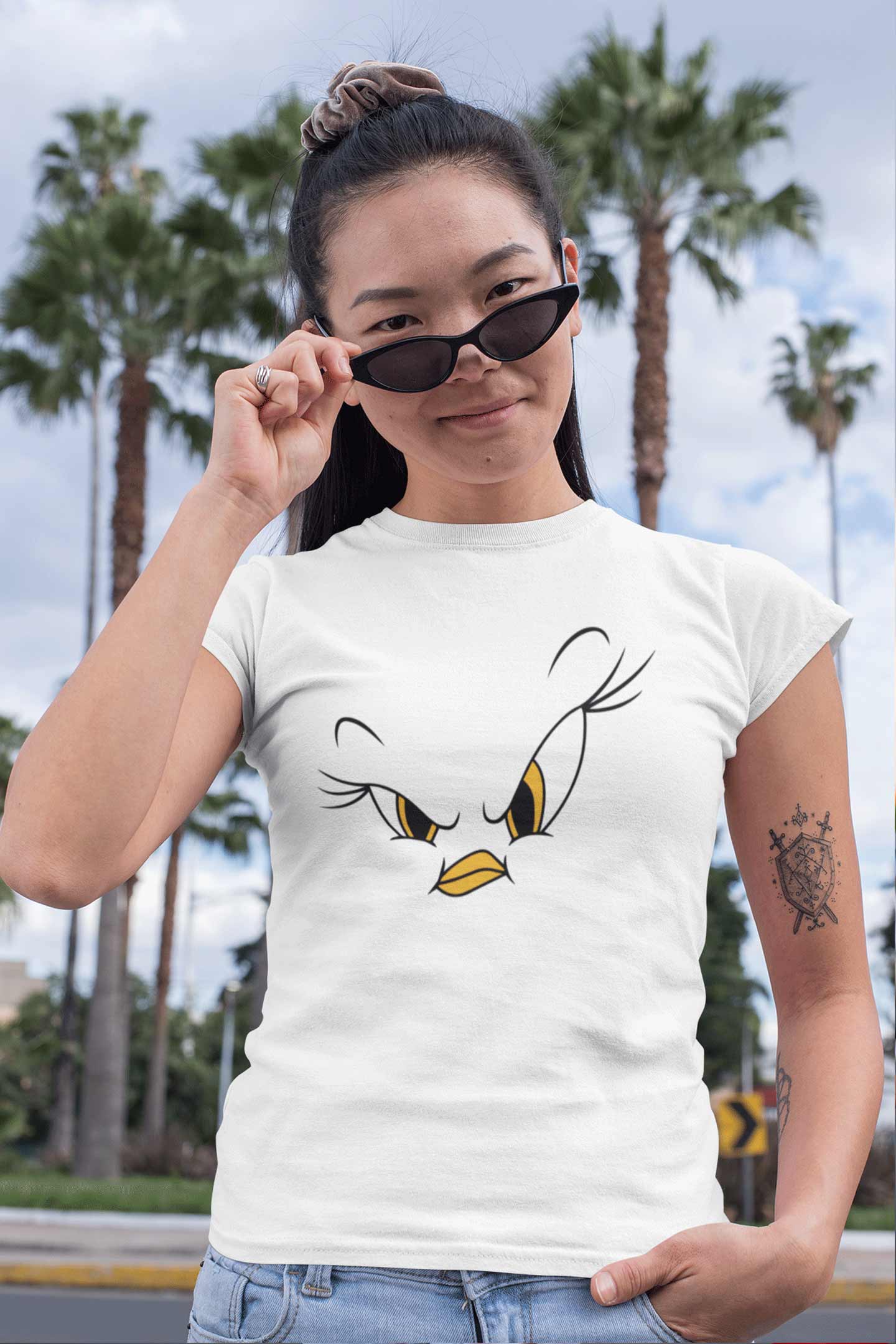 Tweety_Face Graphic T-Shirts For Women