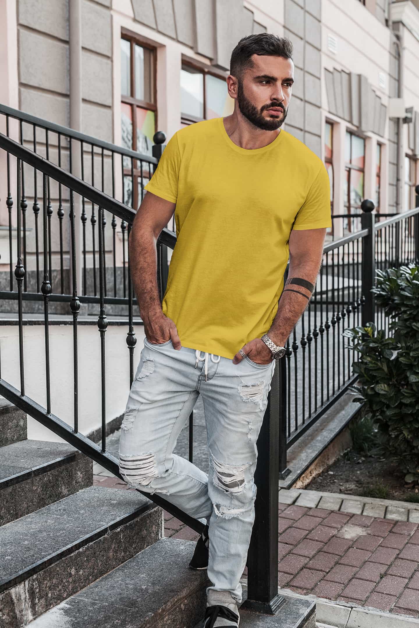 Yellow t hot sale shirt mens outfit
